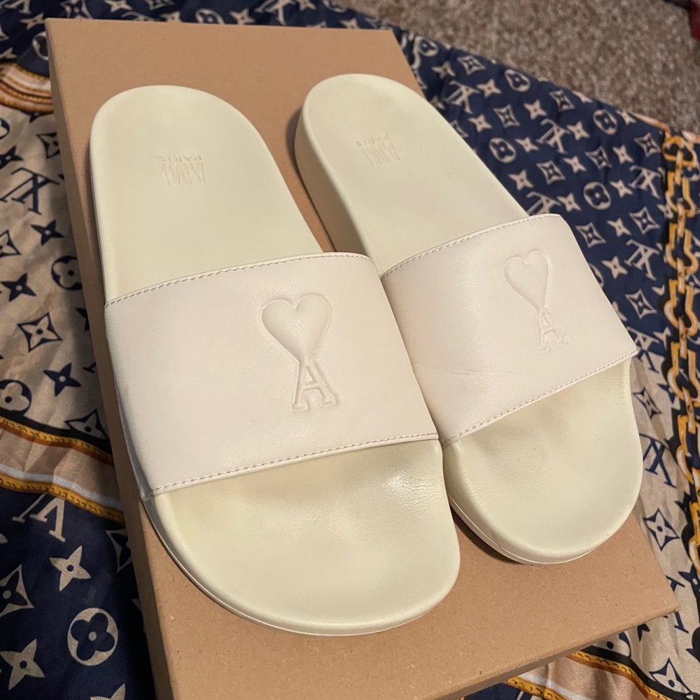 Ami Paris White Women's Slippers size 36
